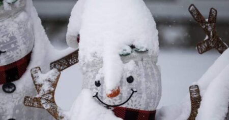 Cold warnings across the Prairies forecast wind-chill temperatures near -45 C