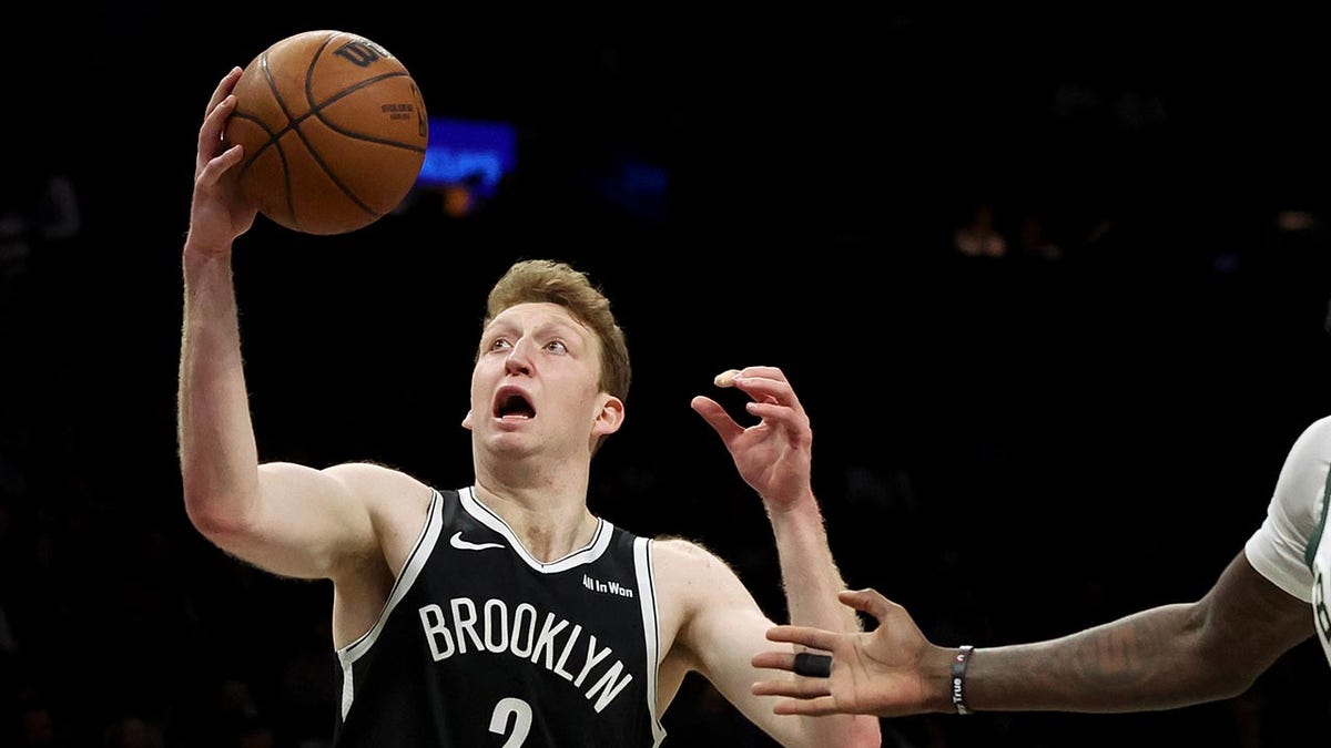 Danny Wold in action