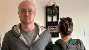 Oklahoma man accused of threatening federal agents online