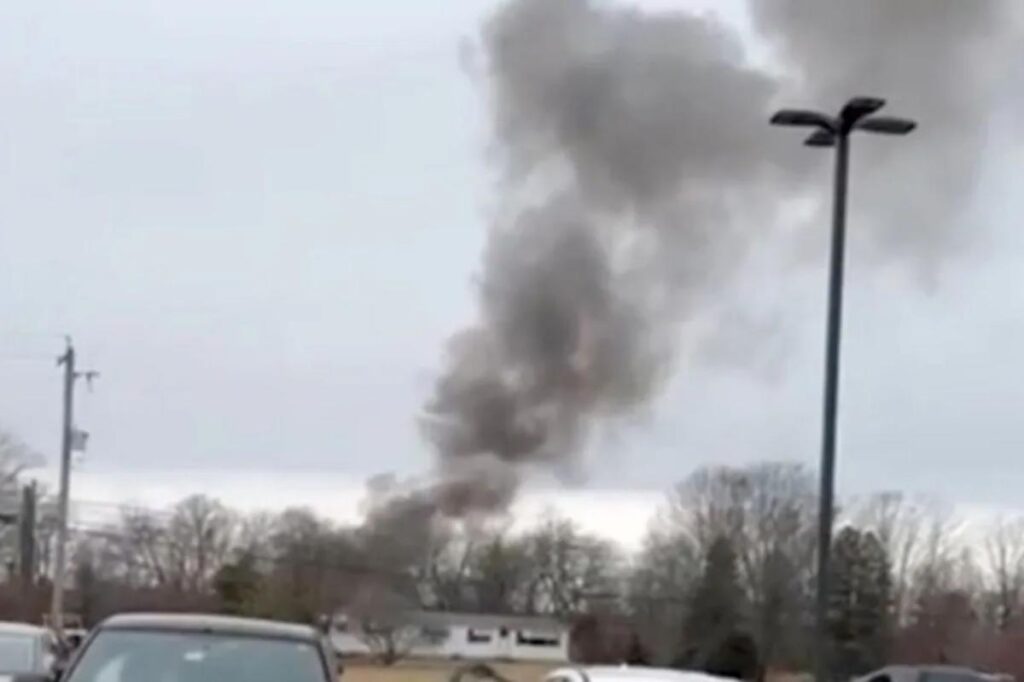2 helicopters collide, crash in New Jersey, harrowing video shows