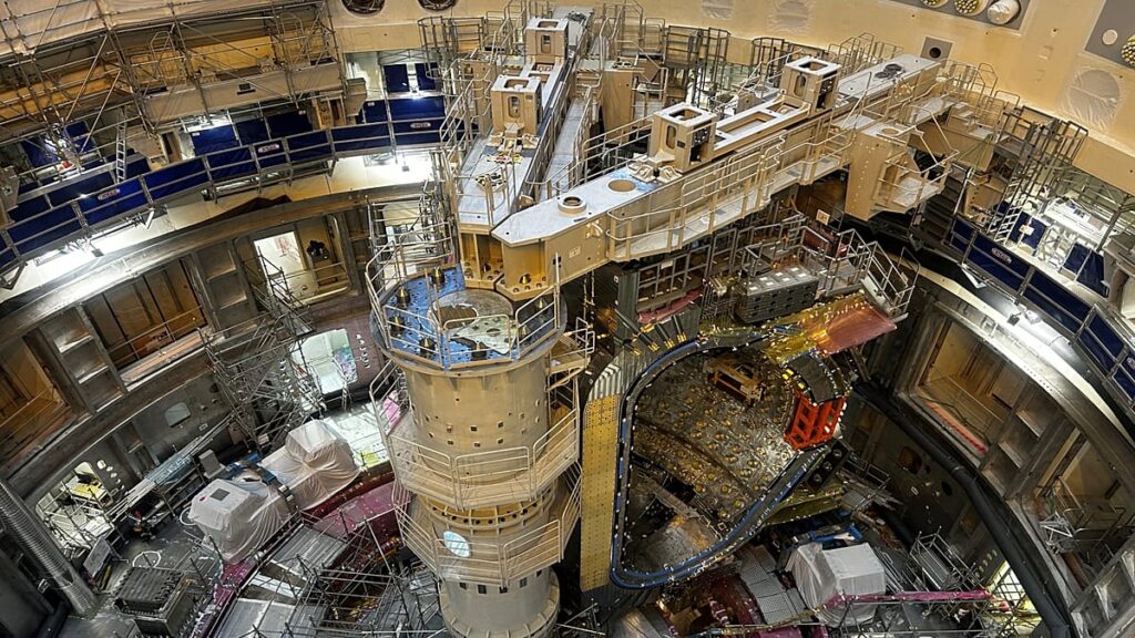 EU lawmakers urge European Commission to boost fusion energy
