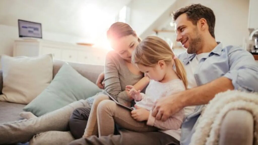 Heritage Foundation warns America ‘dangerously close’ to family breakdown point of no return