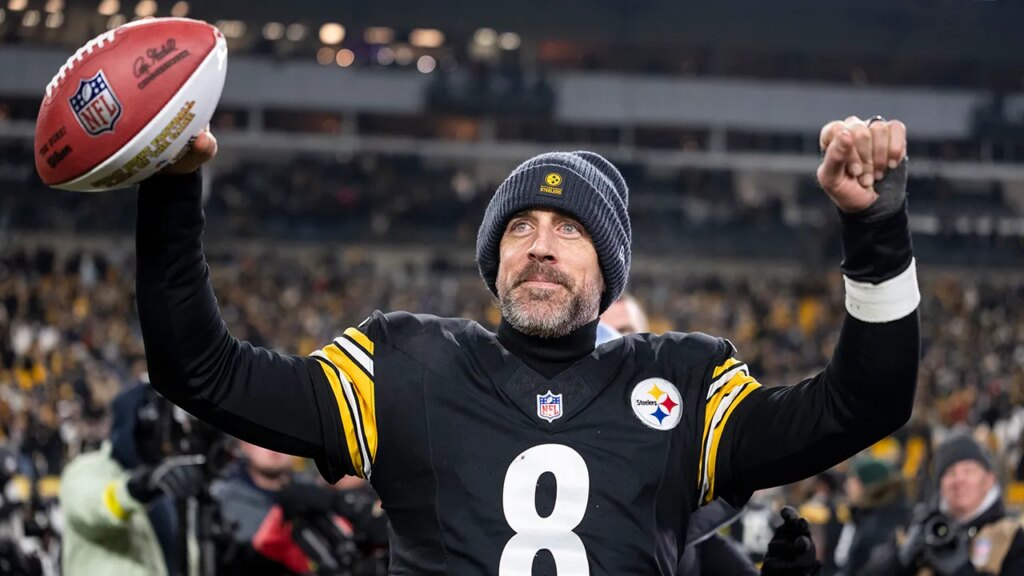 Aaron Rodgers takes thinly veiled shot at Jets ahead of Steelers’ playoff game