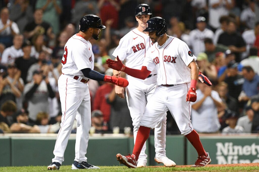 Former Red Sox Outfielder Jaylin Davis Announces Retirement