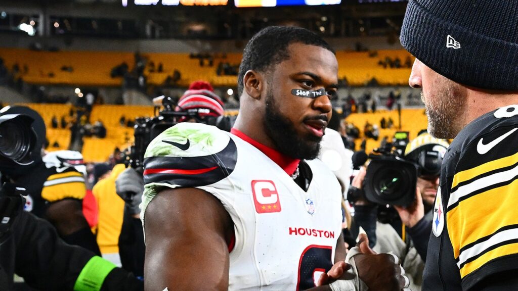 Texans star wears apparent pro-Palestine message on eye black during playoff game
