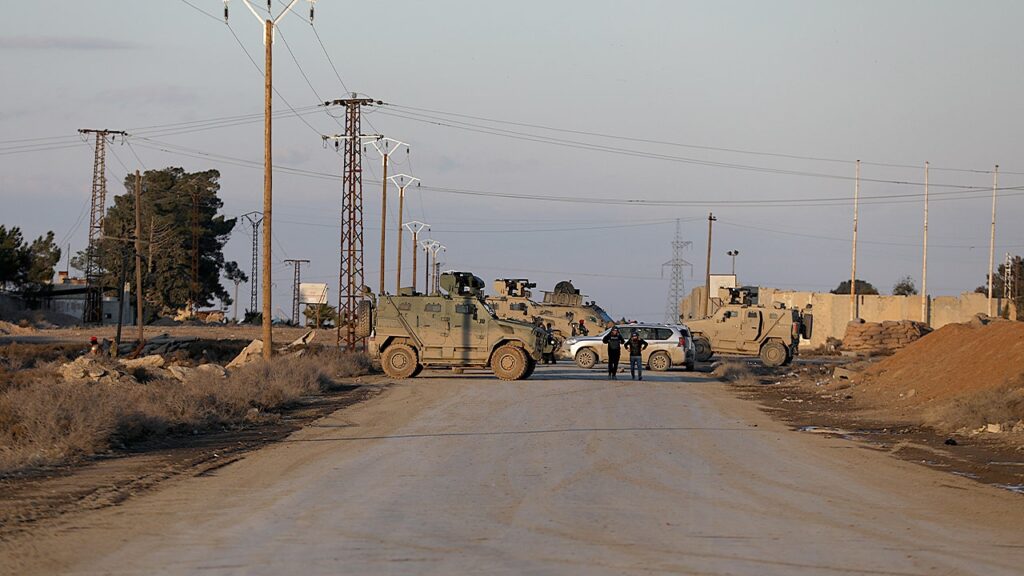 ISIS fighters break free from Syrian jail amid chaotic government handover