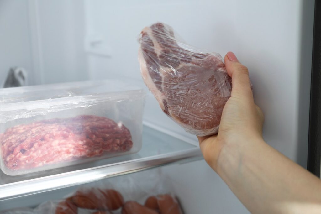 Father-In-Law Brings Over Frozen Meat—Horror When They Check Label: ‘Nope’ Father-In-Law Brings Over Frozen Meat—Horror When They Check Label: ‘Nope’