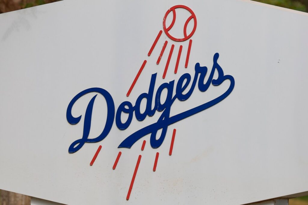 Dodgers Signing Hurler to Potential 0K Deal: Report