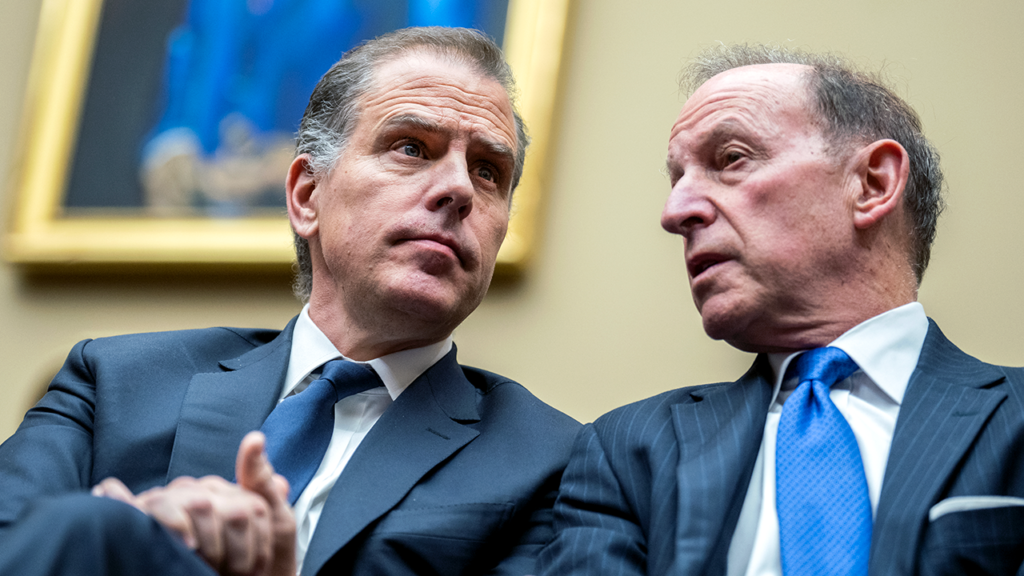 Don Lemon taps Hunter Biden’s attorney to fight Trump DOJ charges Don Lemon taps Hunter Biden’s attorney to fight Trump DOJ charges