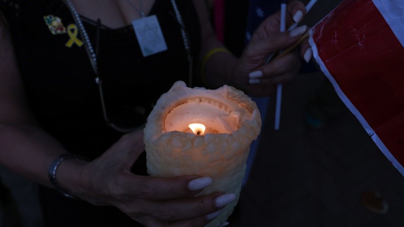 Bondi shooting victims honoured by Australians across the nation; Chabad Community’s theme revealed as ‘Light will win, a gathering of unity and remembrance’ Bondi shooting victims honoured by Australians across the nation; Chabad Community’s theme revealed as ‘Light will win, a gathering of unity and remembrance’