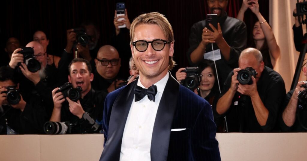 Glen Powell Steps Out Solo at the 2026 Golden Globes Amid Michelle Randolph Romance