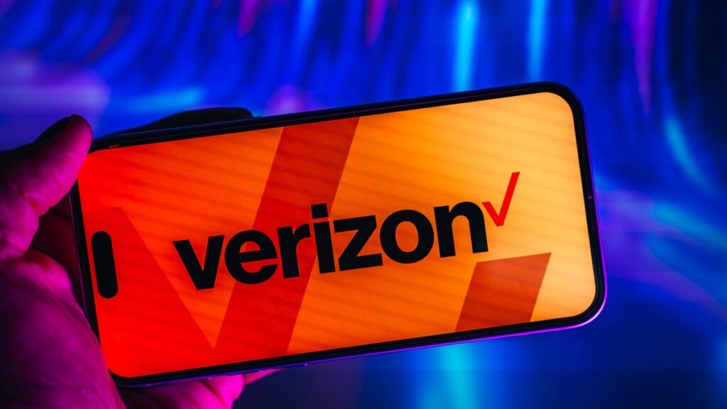 Verizon Outage Hits Around 175K Customers
