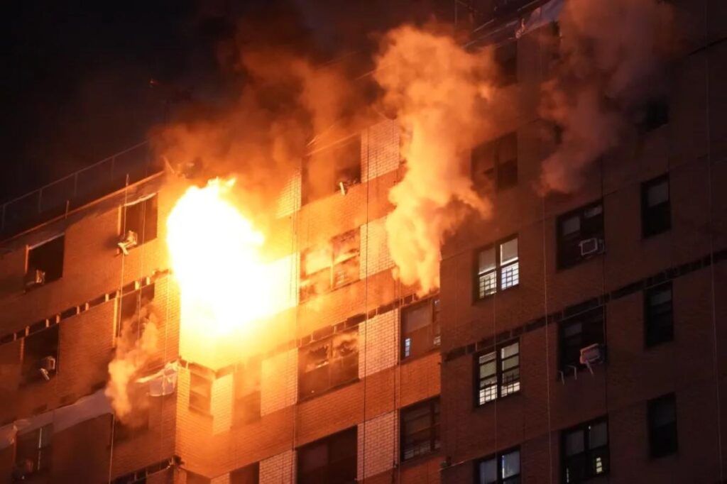FDNY firefighters battle 4-alarm blaze on top floors of Bronx apartment FDNY firefighters battle 4-alarm blaze on top floors of Bronx apartment
