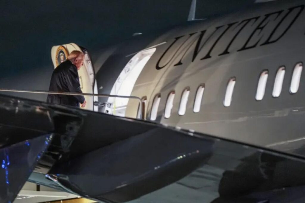 ‘Suspicious’ object forces Secret Service to adjust Trump’s motorcade route to Palm Beach airport