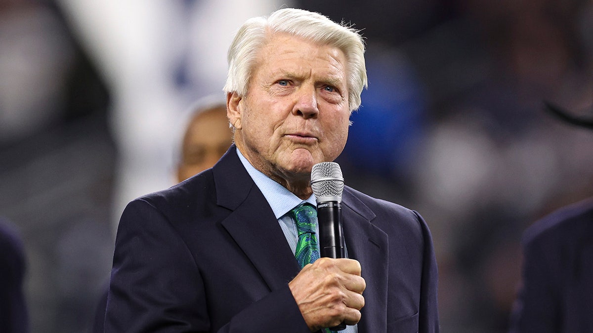 Jimmy Johnson at a Cowboys ceremony