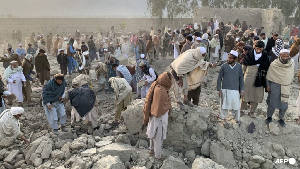Pakistan launches deadly strikes in Afghanistan
