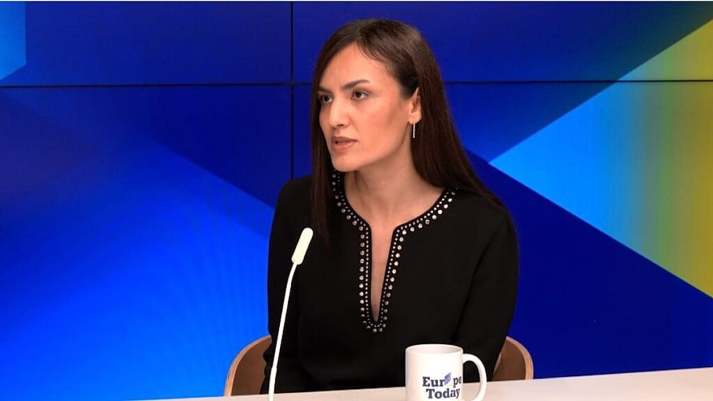 Tehran ‘will continue to massacre people,’ Iranian chess star says