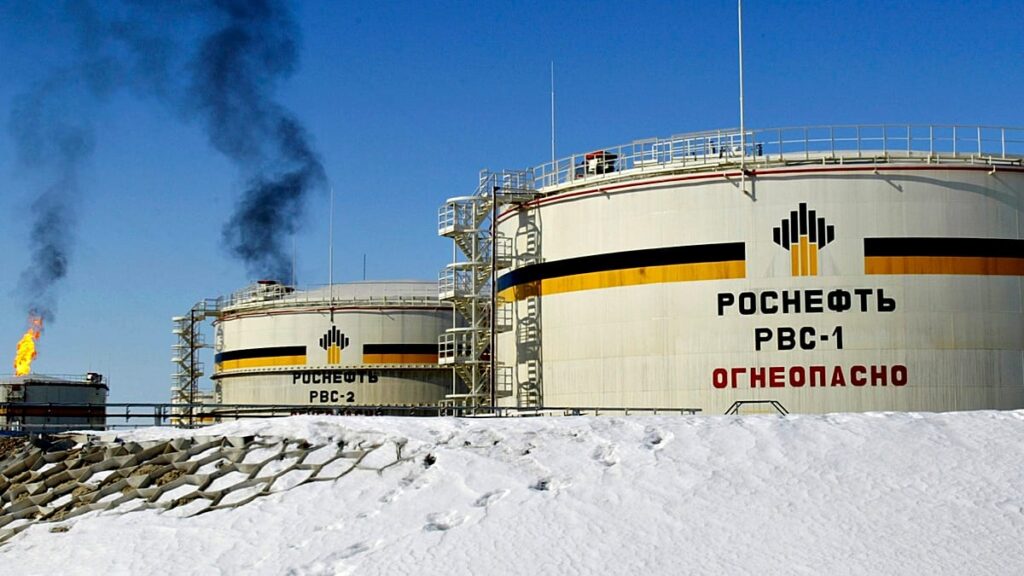 EU delays new sanctions on Russia as it seeks G7 input on price cap