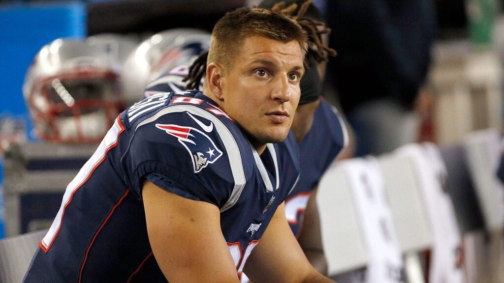 Rob Gronkowski jokes about Tom Brady’s Hall of Fame candidacy after Bill Belichick, Robert Kraft miss out