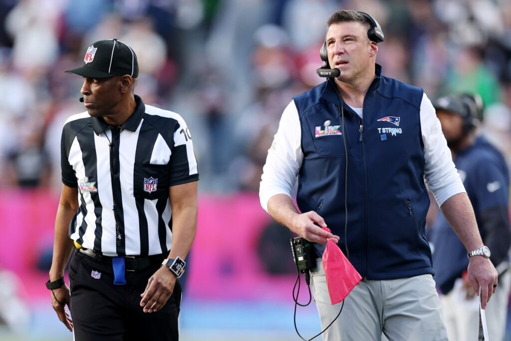 Patriots’ Mike Vrabel Assigns Blame After Super Bowl Loss to Seahawks
