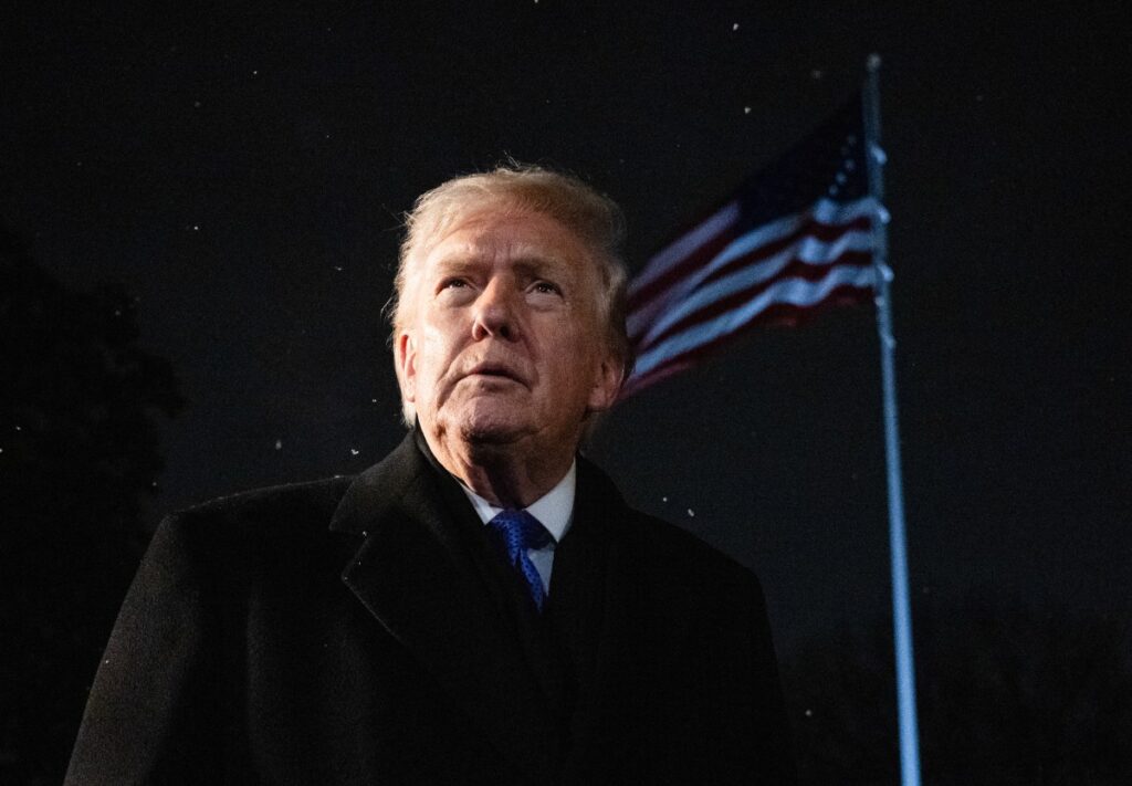 Trump approval rating among non-college voters ‘collapsing’