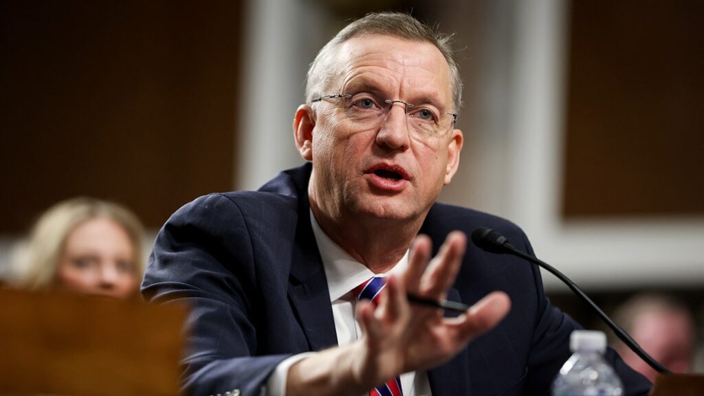 Trump admin says VA benefits claims backlog below 100K for first time in 6 years: ‘Record levels of service’ Trump admin says VA benefits claims backlog below 100K for first time in 6 years: ‘Record levels of service’