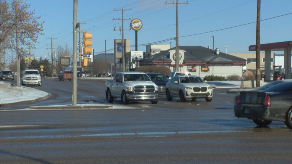 Saskatoon organizations show split opinions on proposed intersection design