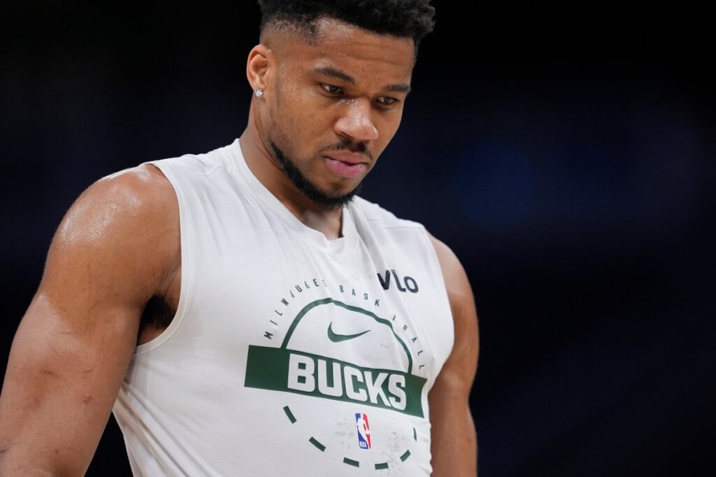 Giannis Antetokounmpo Sparks Attention With Another Announcement