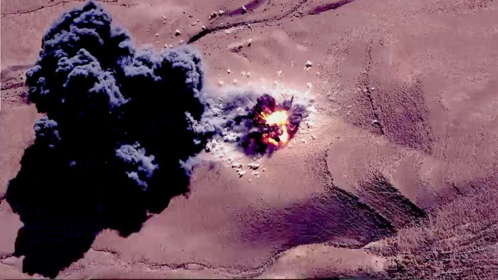 US military in Syria carries out 10 strikes on more than 30 ISIS targets: Photos US military in Syria carries out 10 strikes on more than 30 ISIS targets: Photos