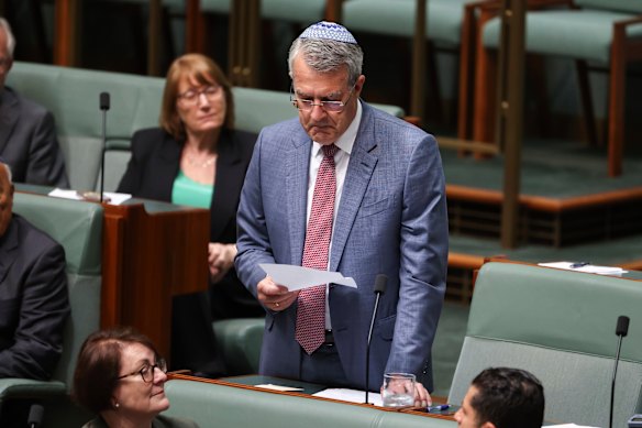 Former attorney-general Mark Dreyfus in parliament speaking on the Bondi attack.