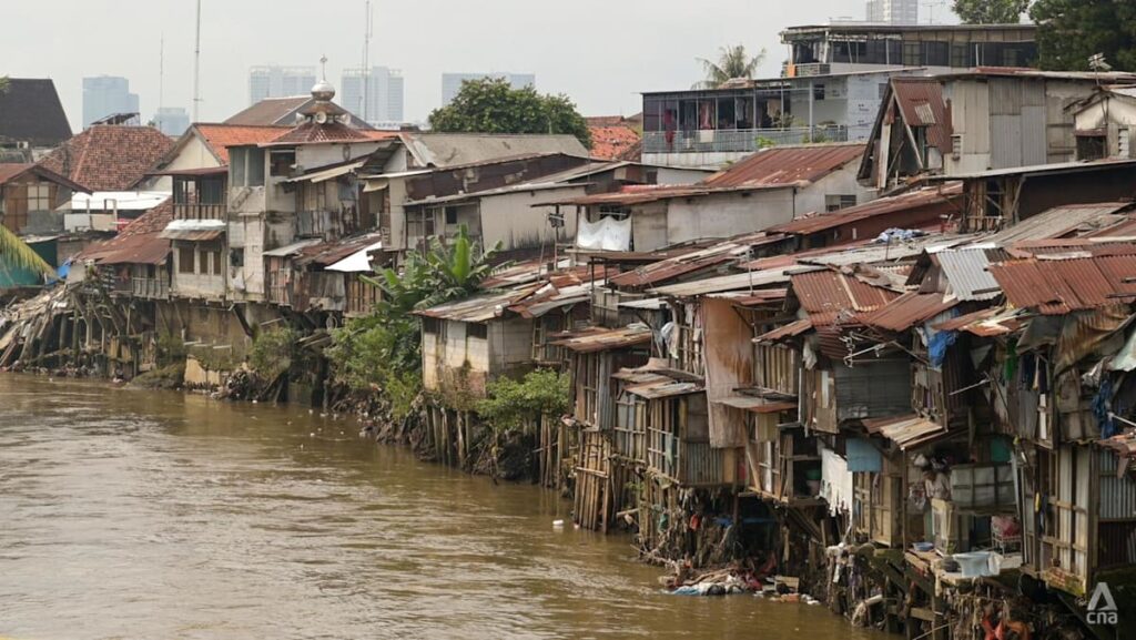 No more rust: Prabowo wants Indonesia’s zinc roofs to be replaced, but experts question the urgency