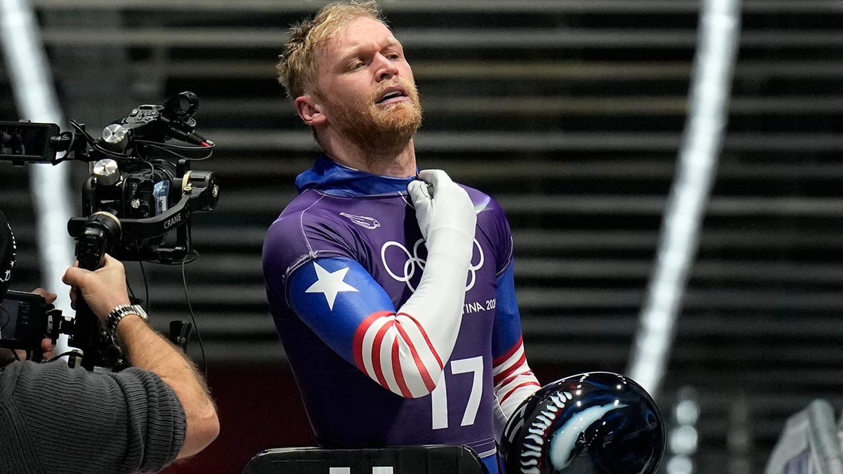 Austin Florian gets ready for his heat