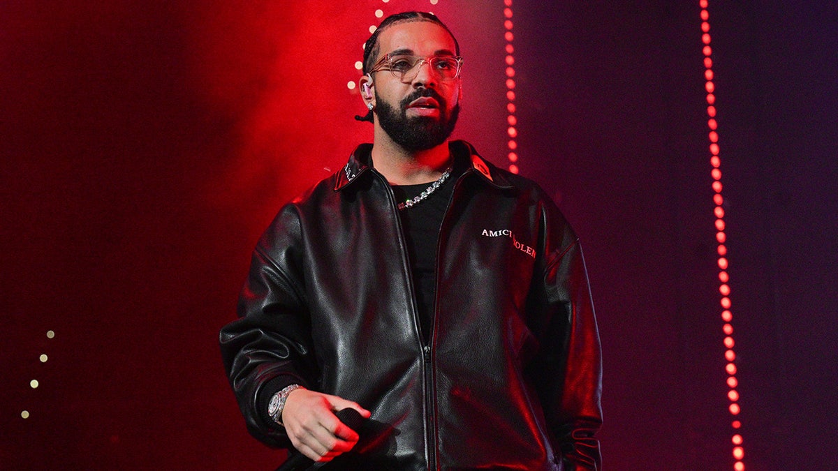 Drake performs onstage 