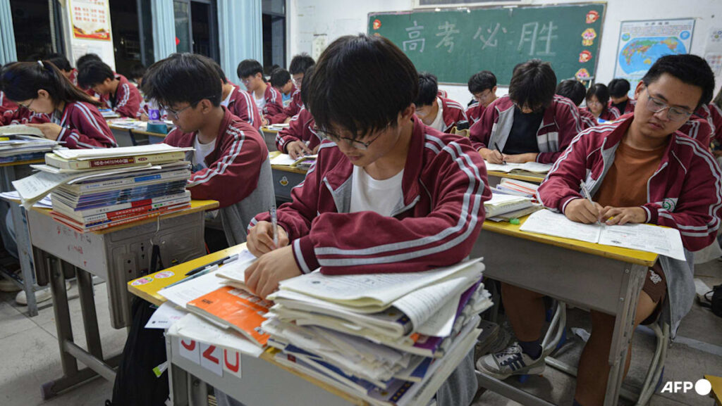 China announces policy to ease academic pressure on students