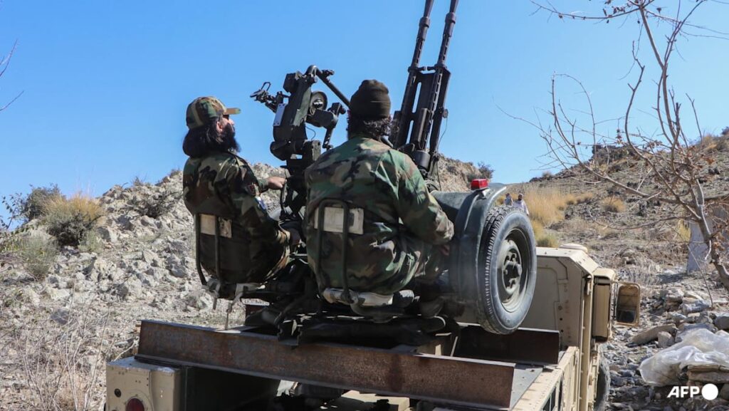 Thousands of Afghans displaced by Pakistan conflict Thousands of Afghans displaced by Pakistan conflict