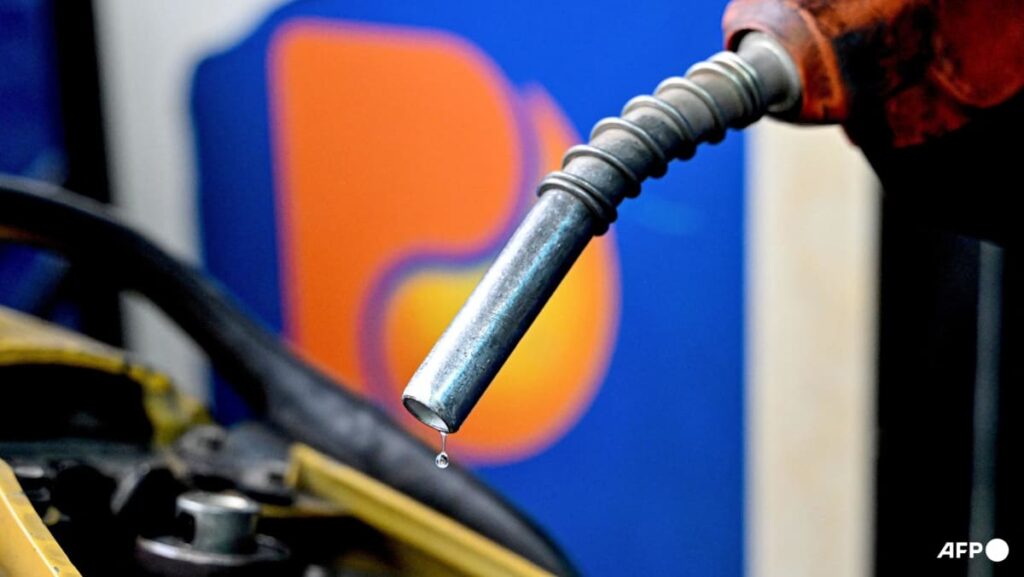 Diesel price more than doubles in Vietnam since Middle East war
