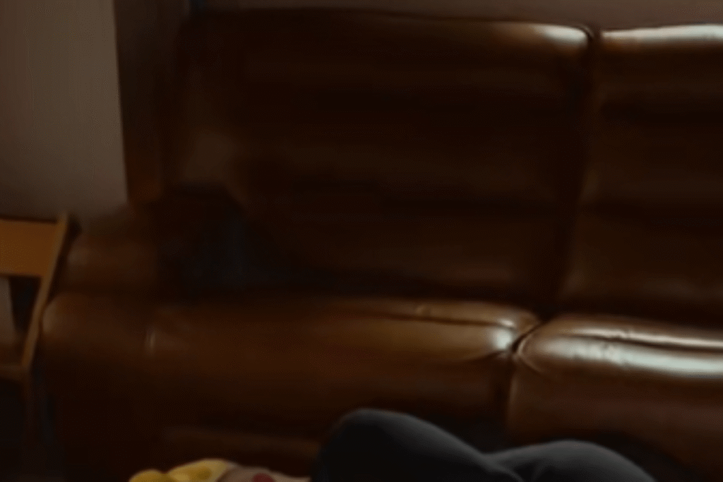 Mom Wakes Up Without Husband, Can’t Cope With What She Finds Downstairs