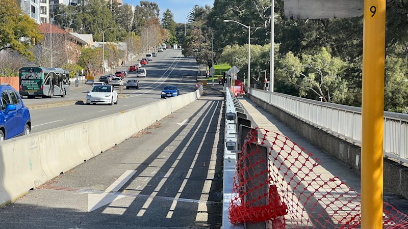 Why this 100-metre Perth city bridge has taken two years to fix Why this 100-metre Perth city bridge has taken two years to fix