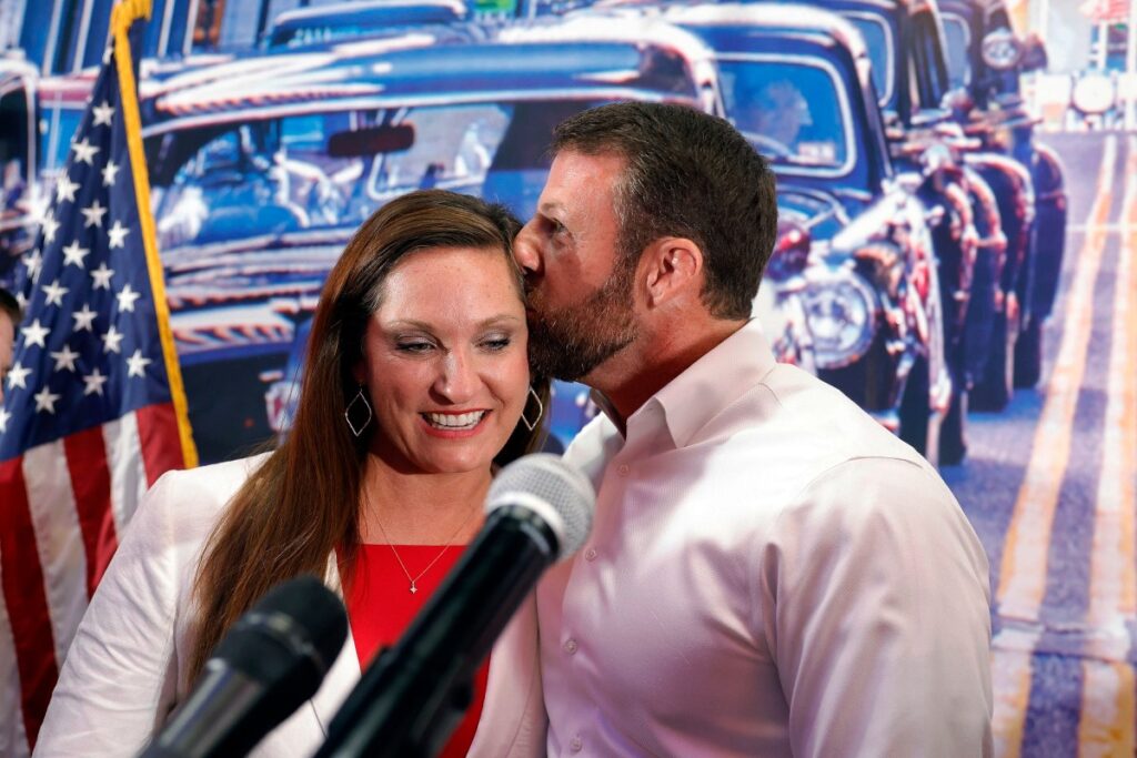 Markwayne Mullin’s Family: Who Are His Wife and Six Kids?