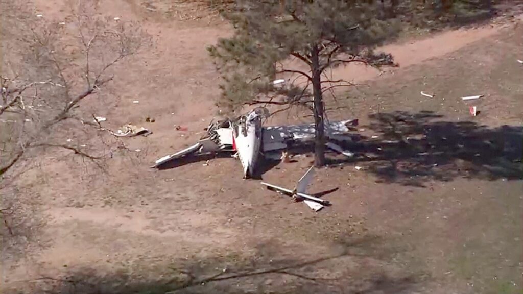Emergency landing ends in tragedy as plane crashes on New Mexico golf course