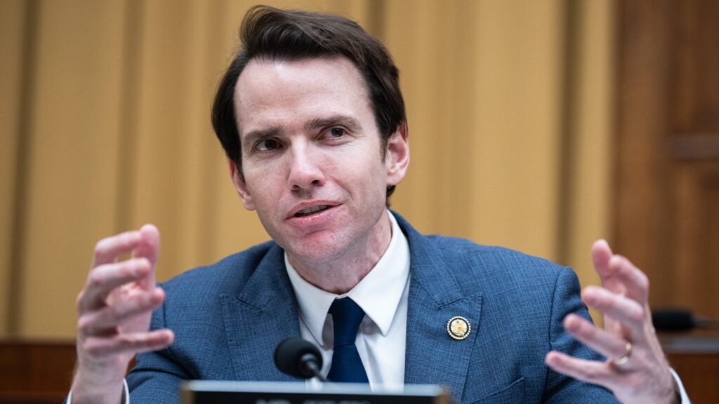 California House Republican announces he’s leaving GOP immediately, thinning slim majority