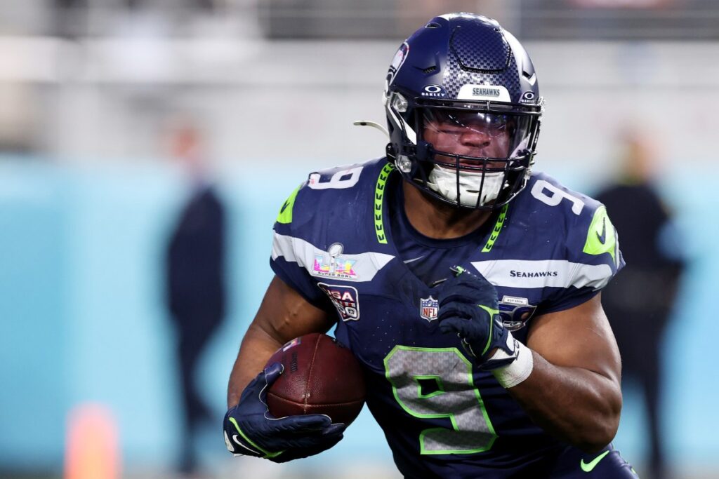 Chiefs’ Kenneth Walker ‘Privately Irked’ by Sharing Seahawks Backfield Chiefs’ Kenneth Walker ‘Privately Irked’ by Sharing Seahawks Backfield