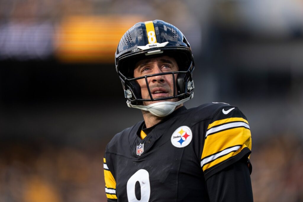 Steelers’ Impatience With Aaron Rodgers May Force Another QB Move: Report
