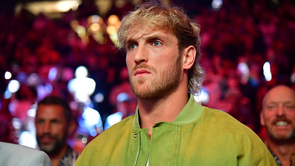 Logan Paul watches his brother box