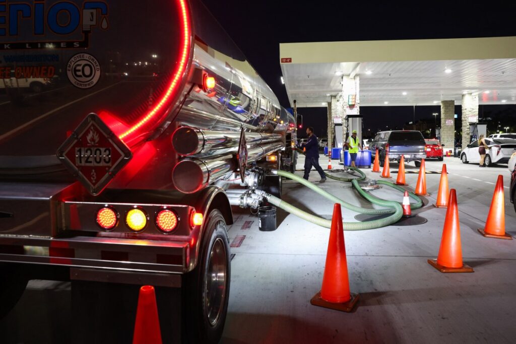 US Gas Prices Rapidly Approaching  Average