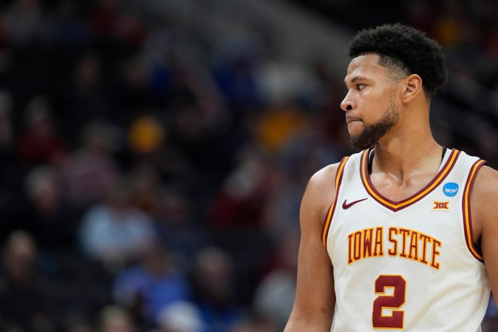 Top NCAA Tournament Team Hit by Devastating First-Round Injury