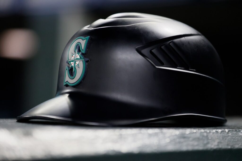 Mariners Release 7-Year Veteran Catcher in Roster Move Flurry Mariners Release 7-Year Veteran Catcher in Roster Move Flurry