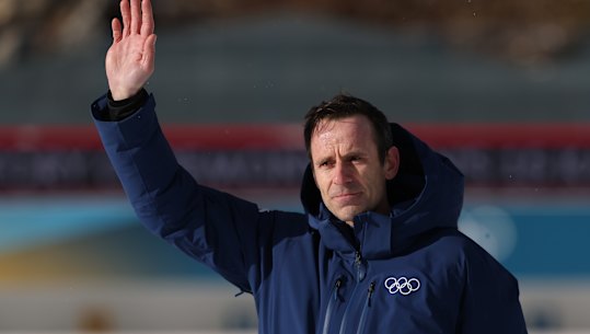 World Rowing boss Jean-Christophe Rolland has written to Moreton Bay Mayor Peter Flannery in support of his council’s Lawnton course plans.