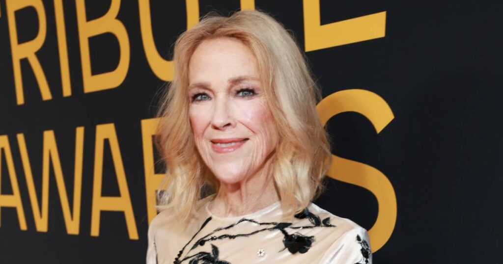 Catherine O’Hara Wins Best Comedy Actress at SAG’s 2026 Actor Awards 1 Month After Her Death