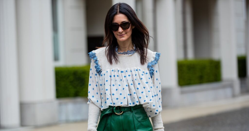 Workwear Is Boring, But Not With These 19 Billowy Blouses That Give Polished a Boutique Edge Workwear Is Boring, But Not With These 19 Billowy Blouses That Give Polished a Boutique Edge